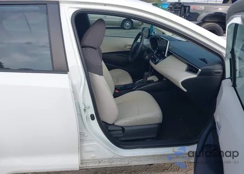 2021 Toyota Corolla Le z USA, uszkodzony, nr VIN 5YFEPMAE9MP236922